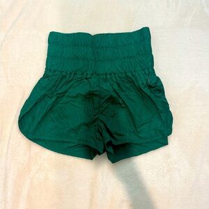 Free people the way home shorts💚💚💚- XS